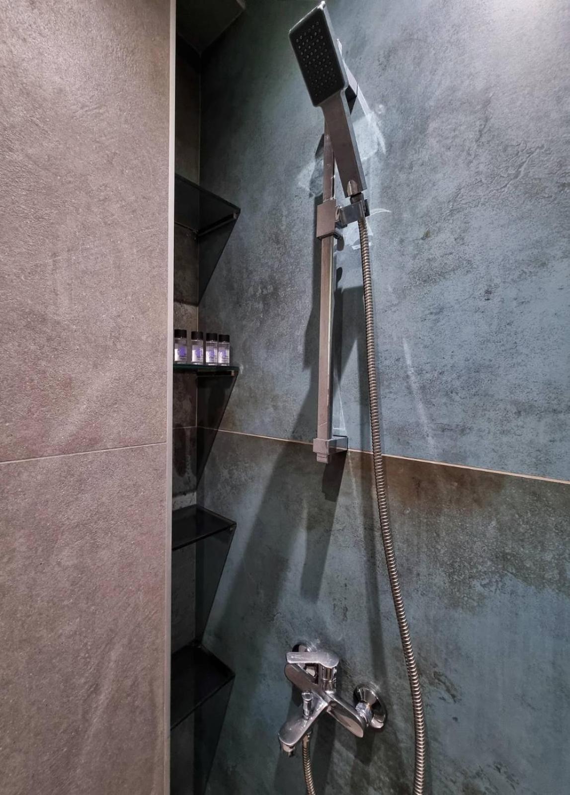 Central Luxury Studio Apartment Ioannina Exterior photo