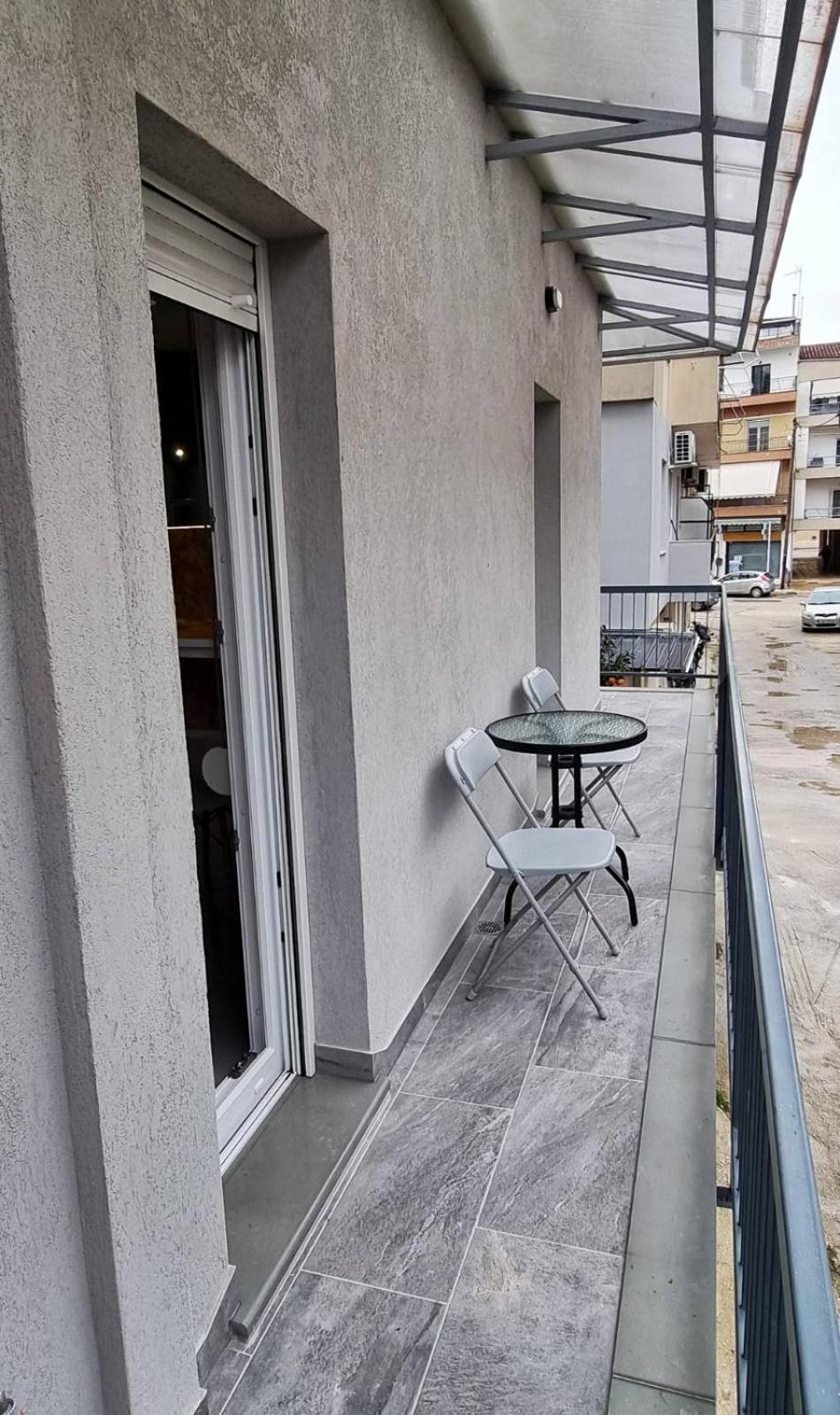 Central Luxury Studio Apartment Ioannina Exterior photo
